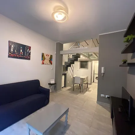 Mole 33 * تورينو